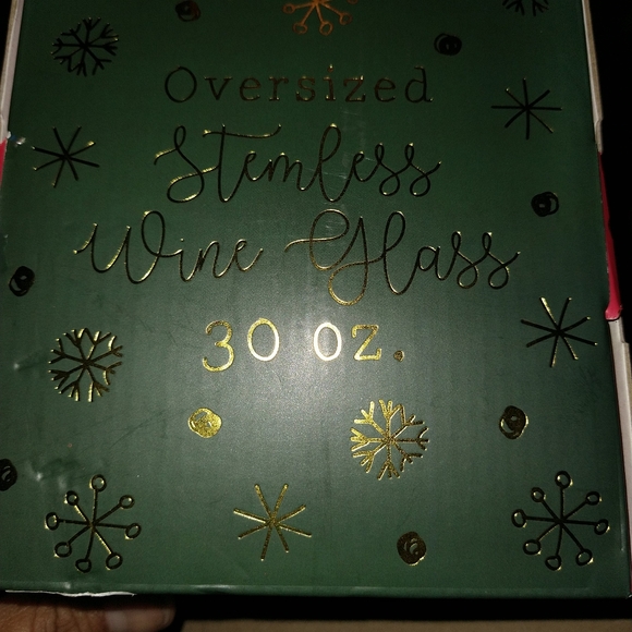 Francesca's oversized stemless Wine Glass 30 oz. - Picture 7 of 11